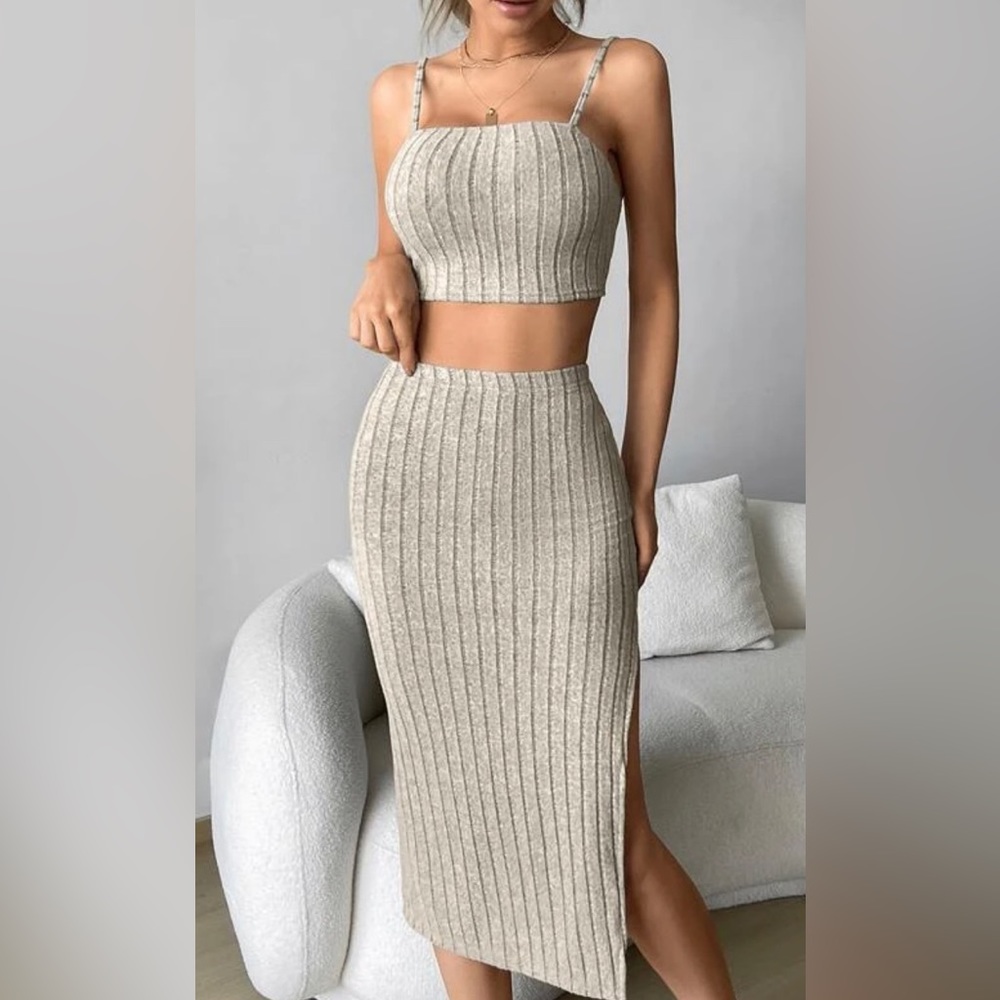 Cute two piece top and skirt size small women